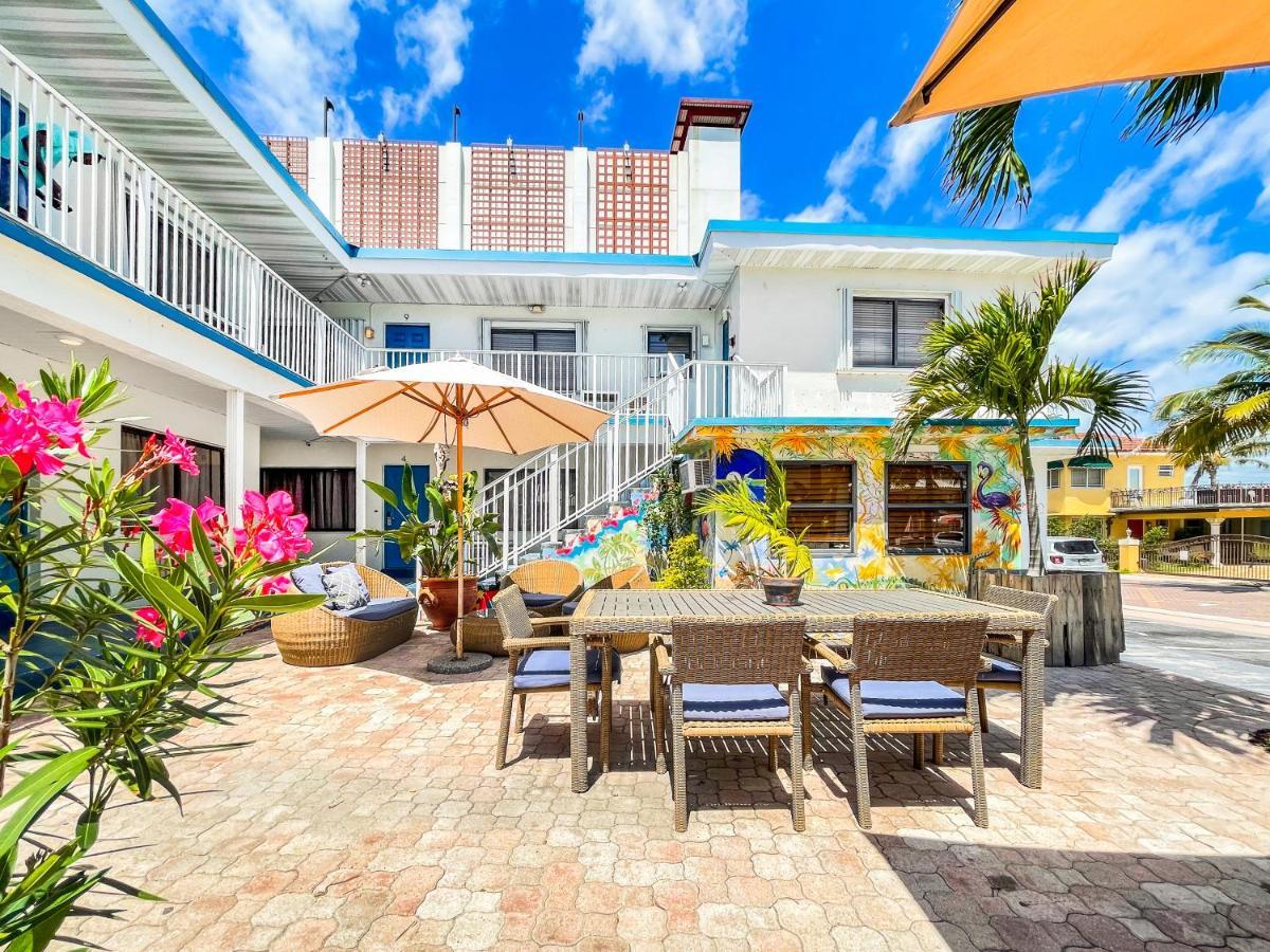Ocean Sound'S Hotel Hollywood Exterior photo